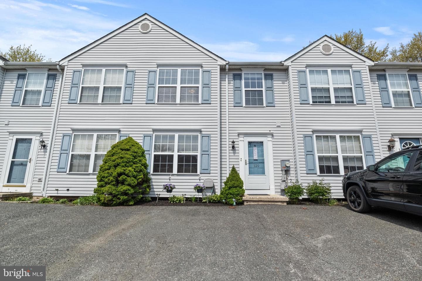 129 Catherine Street #3