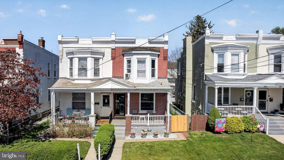 307 Spring Street photo 29