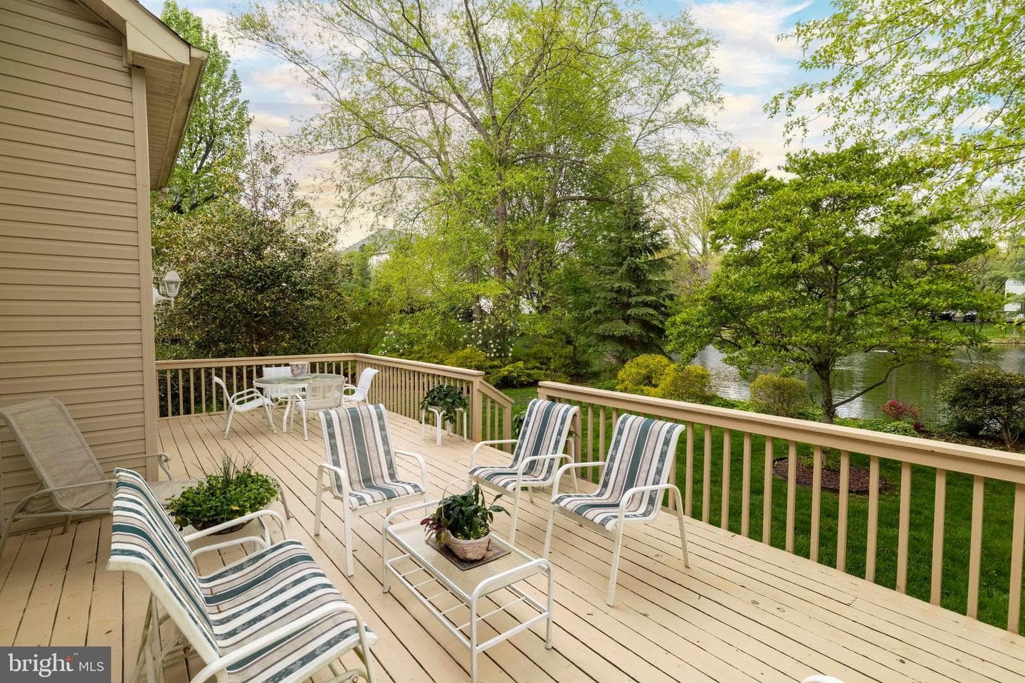 1112 Ashridge Court photo 39
