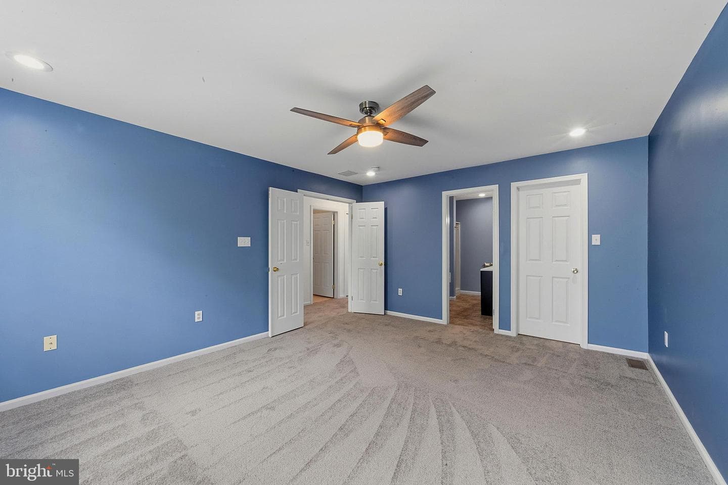 201 Shirley Lane photo 22