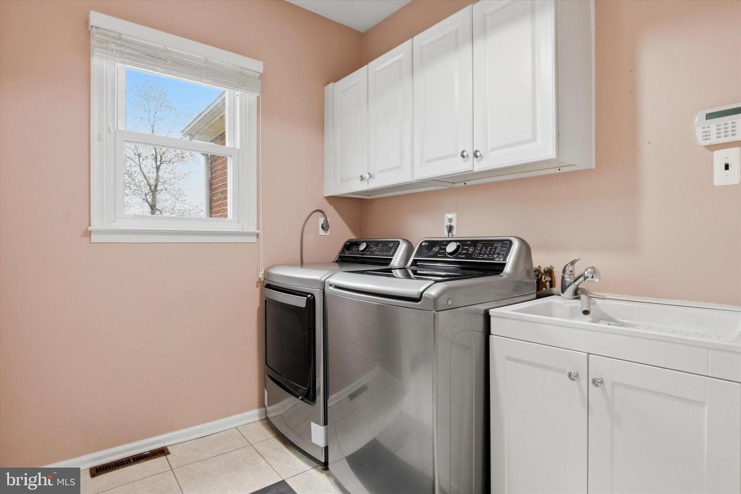 244 Kirk Drive photo 18
