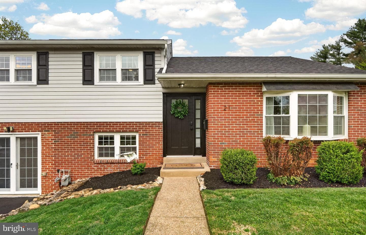 21 Red Oak Road photo 2