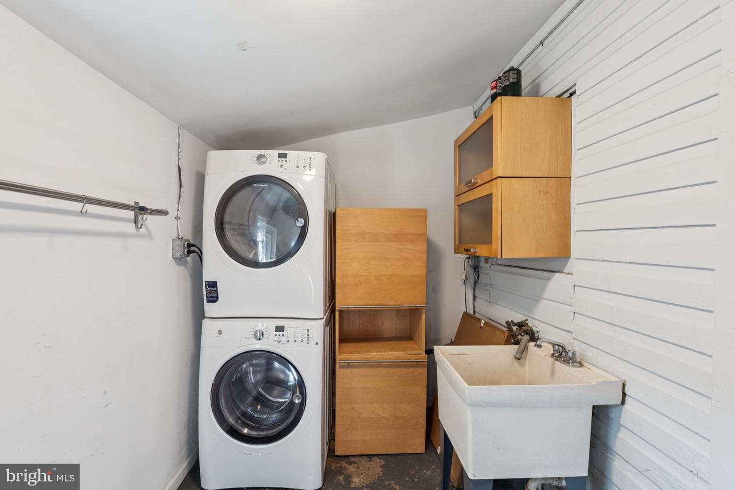 151 Greenwood Ave photo 24