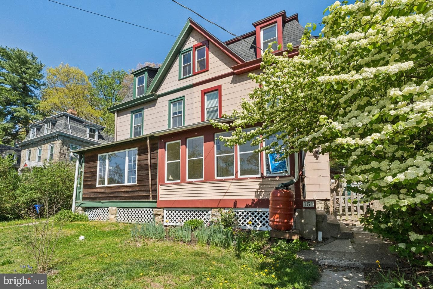 151 Greenwood Ave photo 27