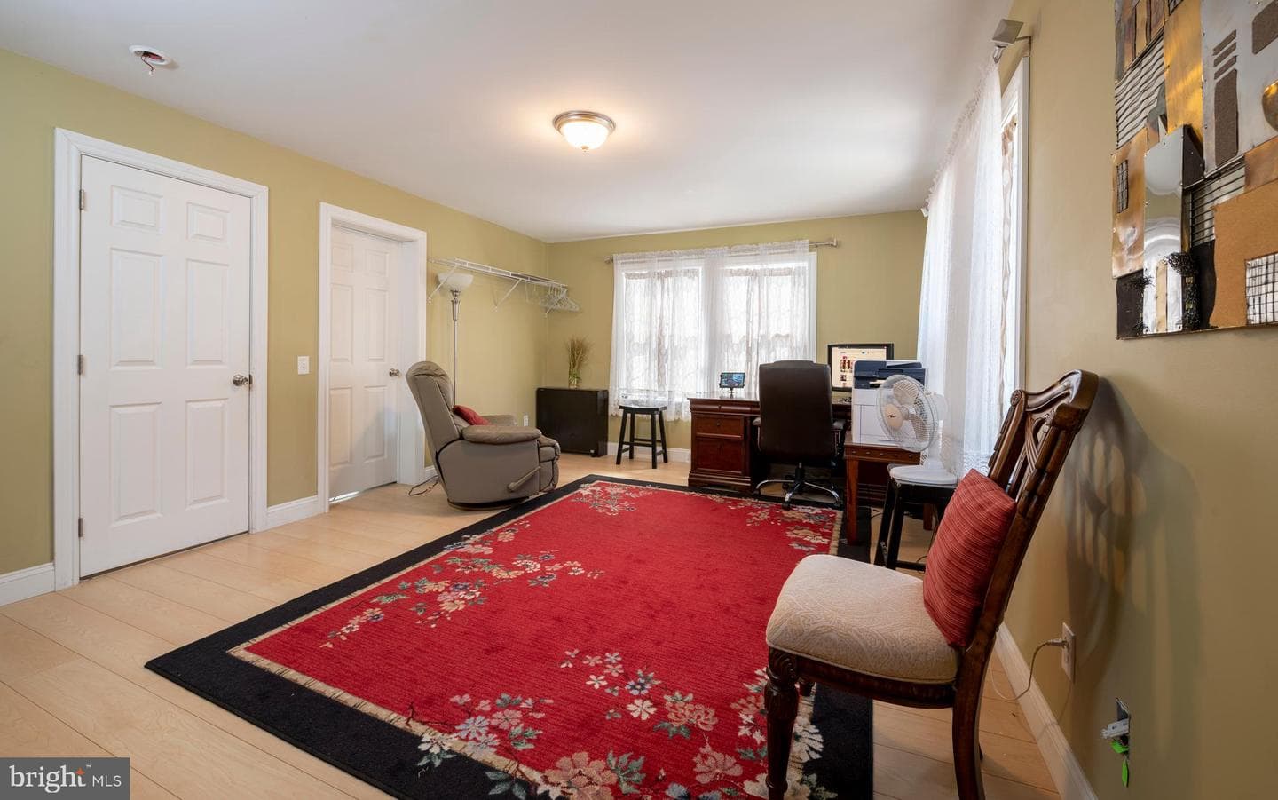690 Allendale Road photo 11