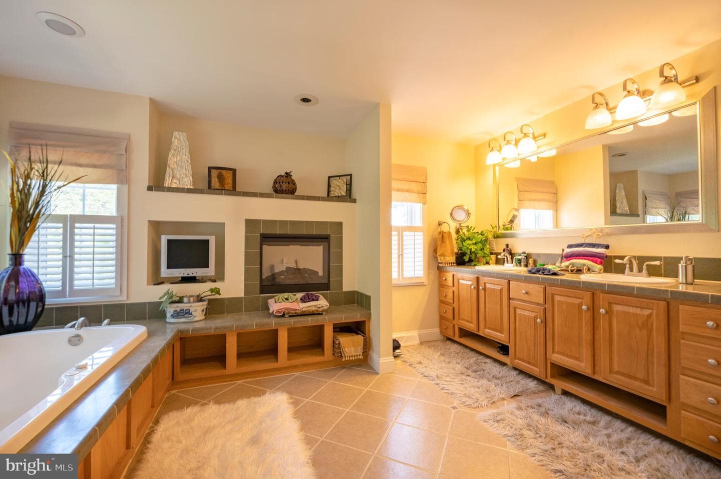 690 Allendale Road photo 14