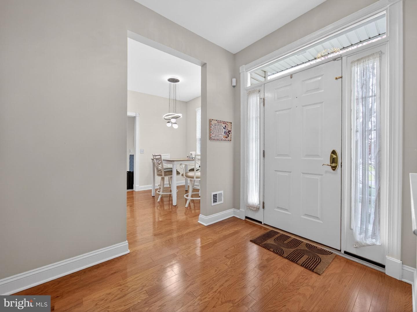 90 Newbury Way photo 11