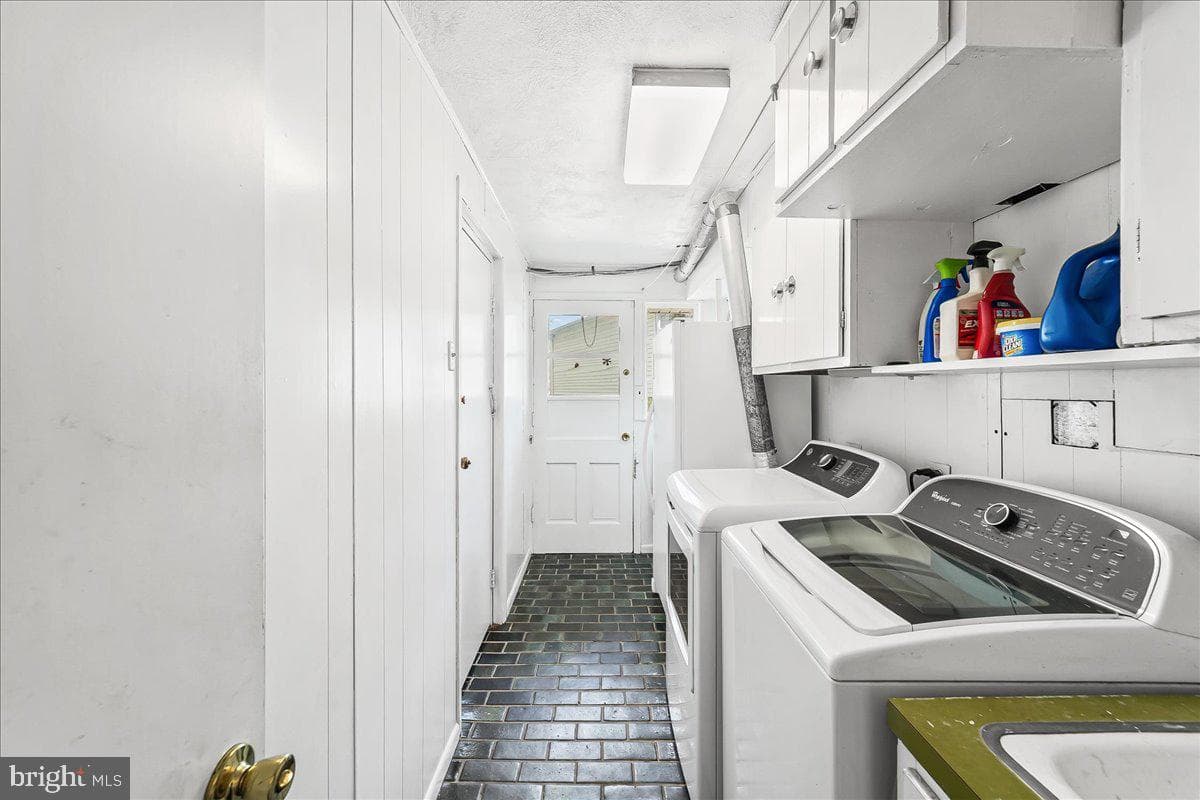 275 Barwynne Road photo 23