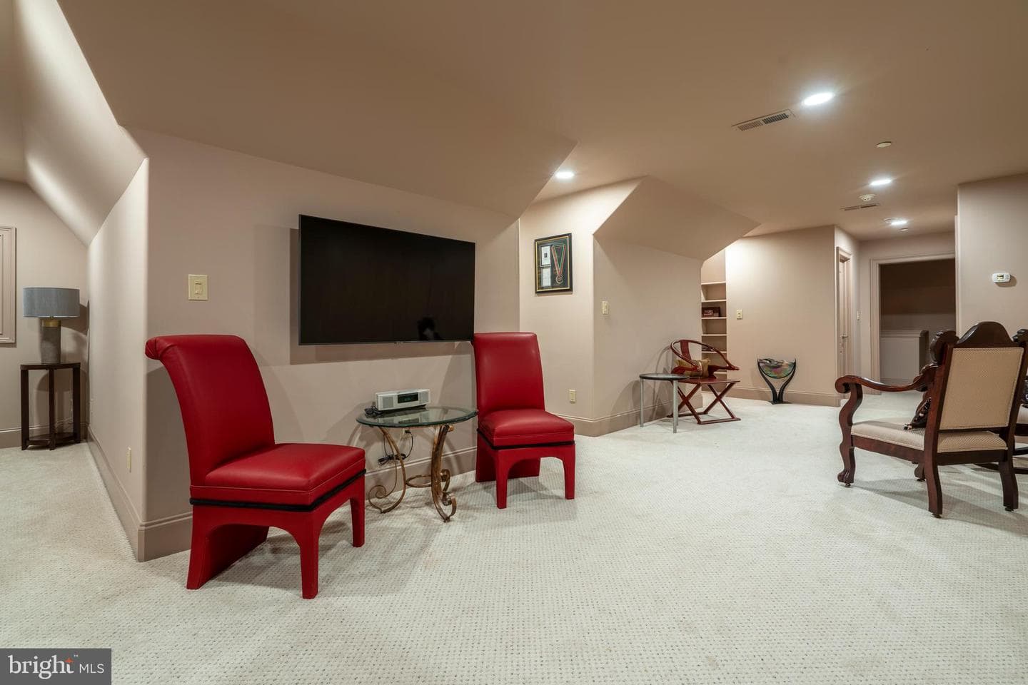 301 Julian Court photo 68