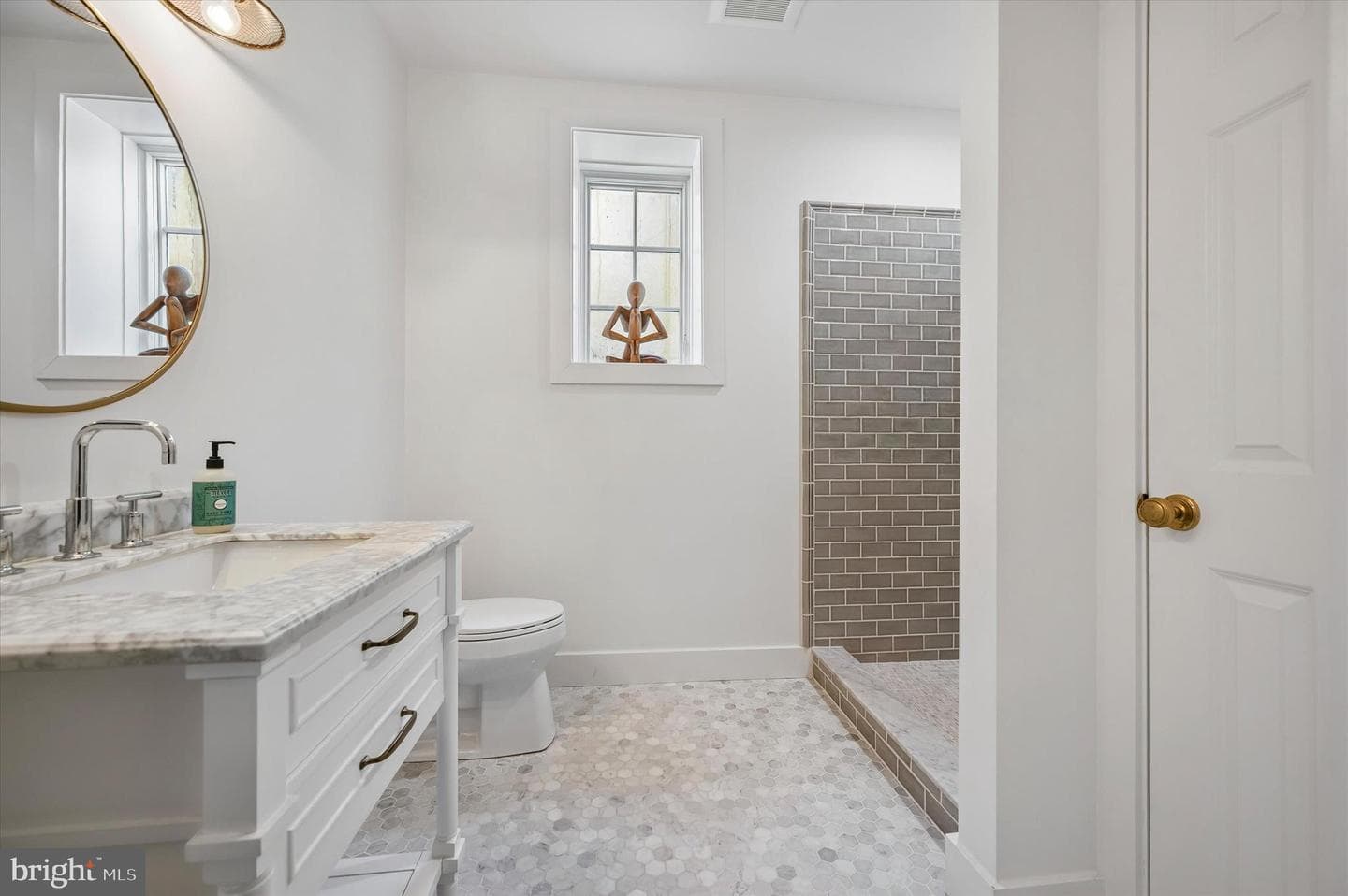 101 Hampton Lane photo 49