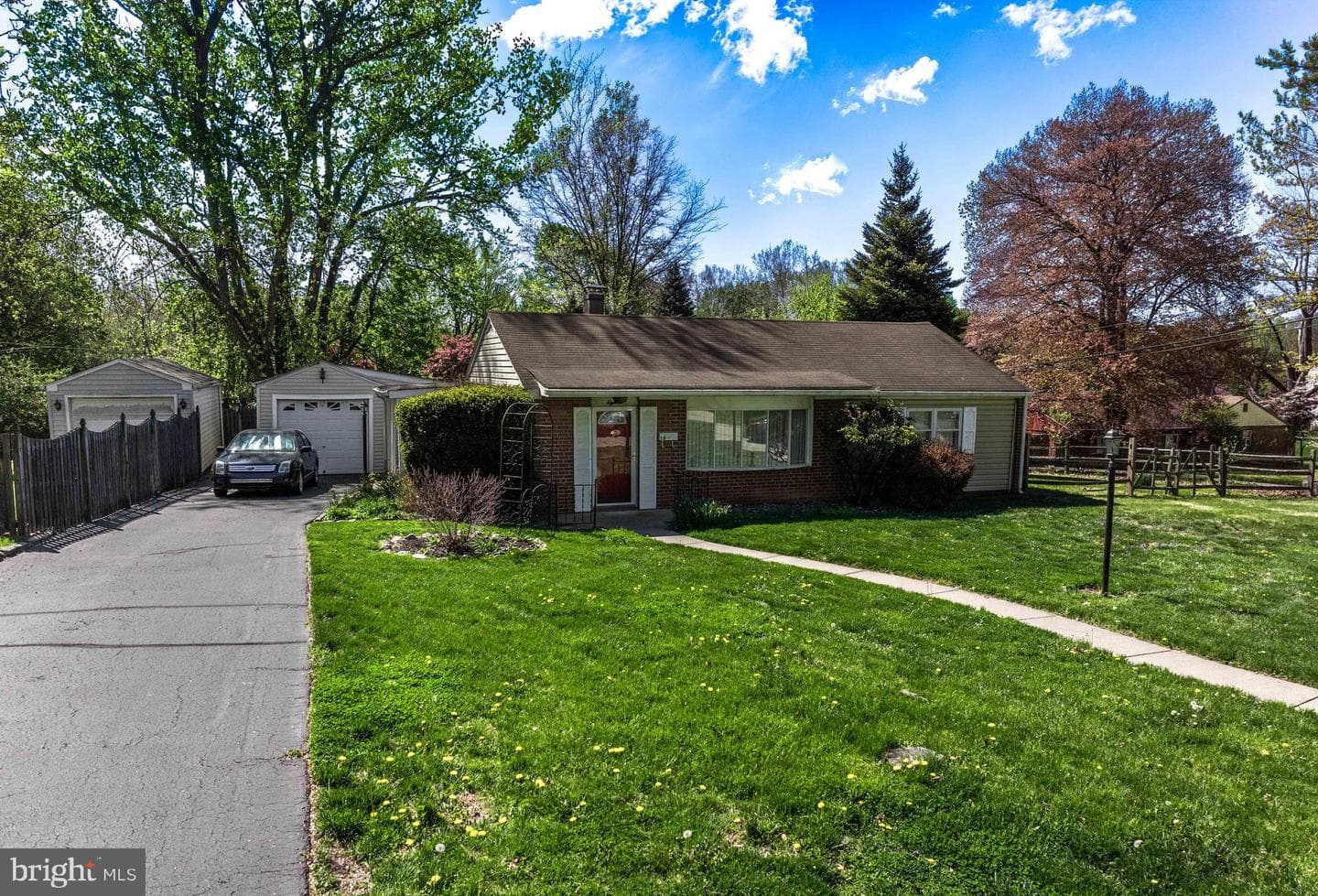 18 Mulberry Lane photo 8