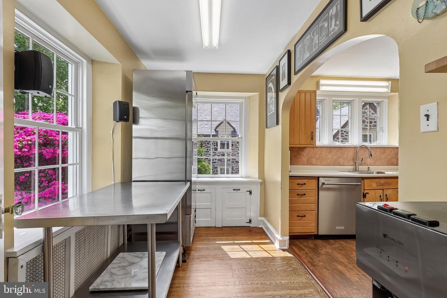 6 Overbrook Parkway photo 13