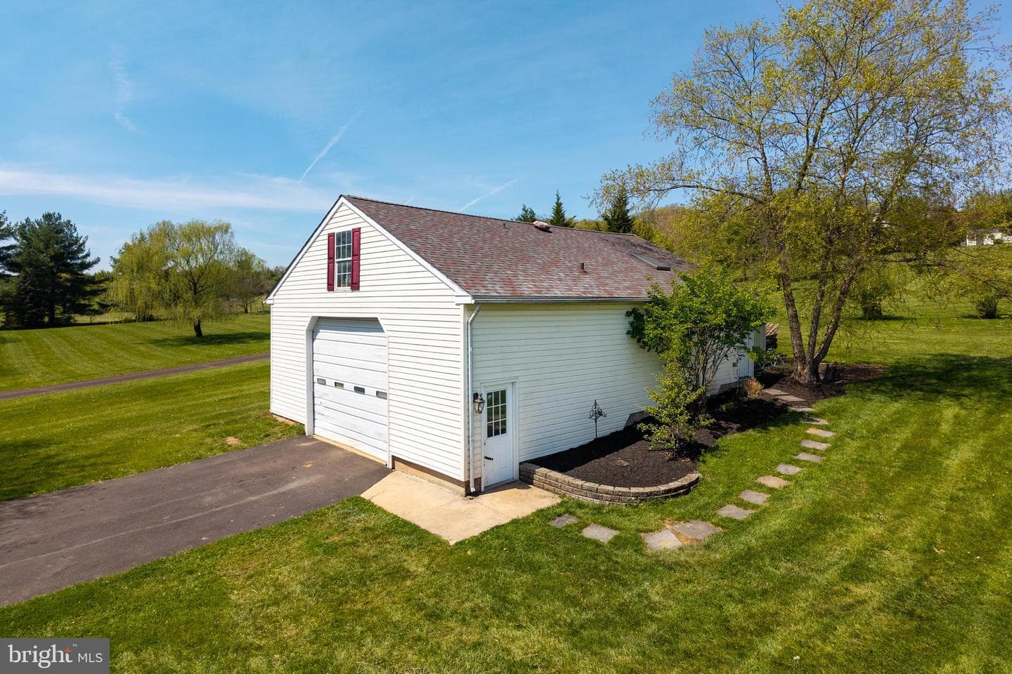 1265 Moyer Road photo 7