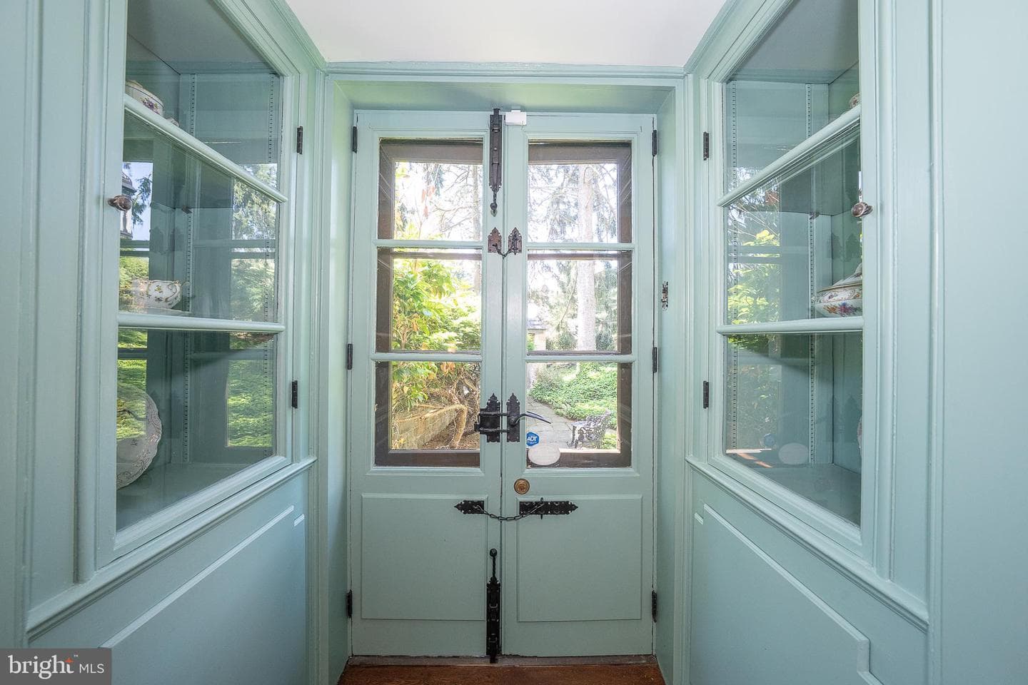 1187 Rydal Road photo 14