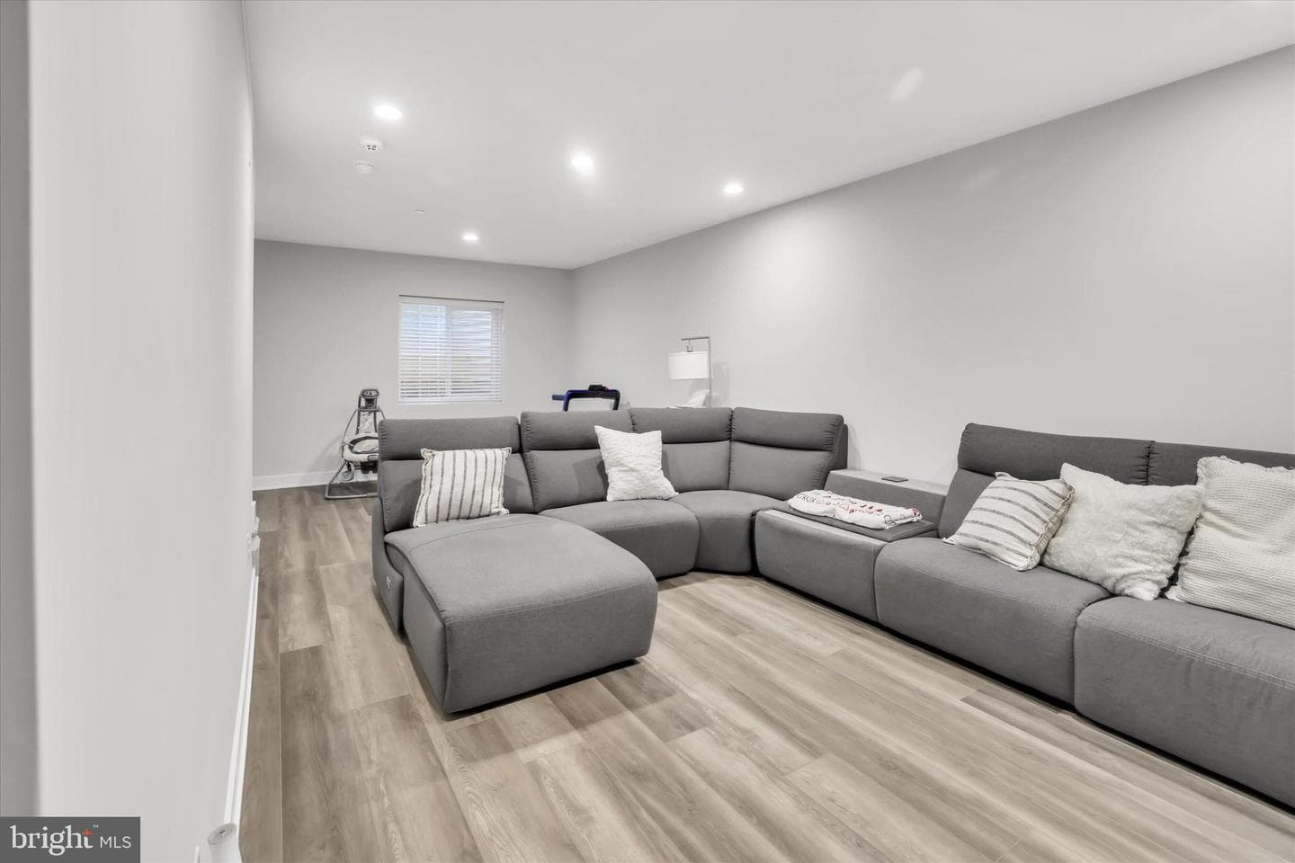 1105 Morton Alley photo 18
