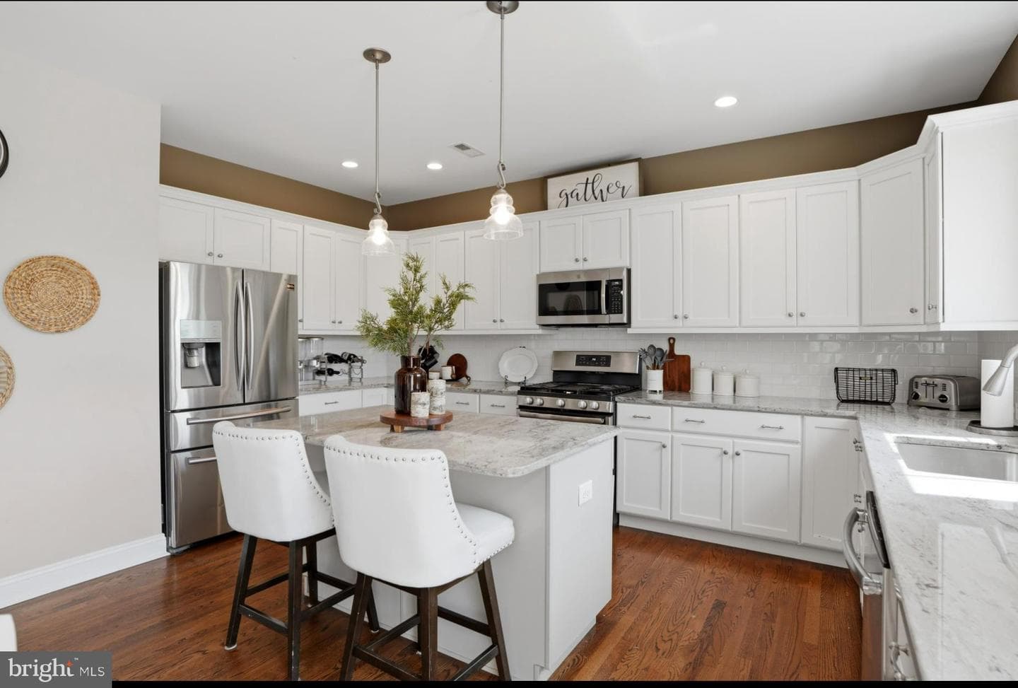 35 Dickinson Lane photo 14