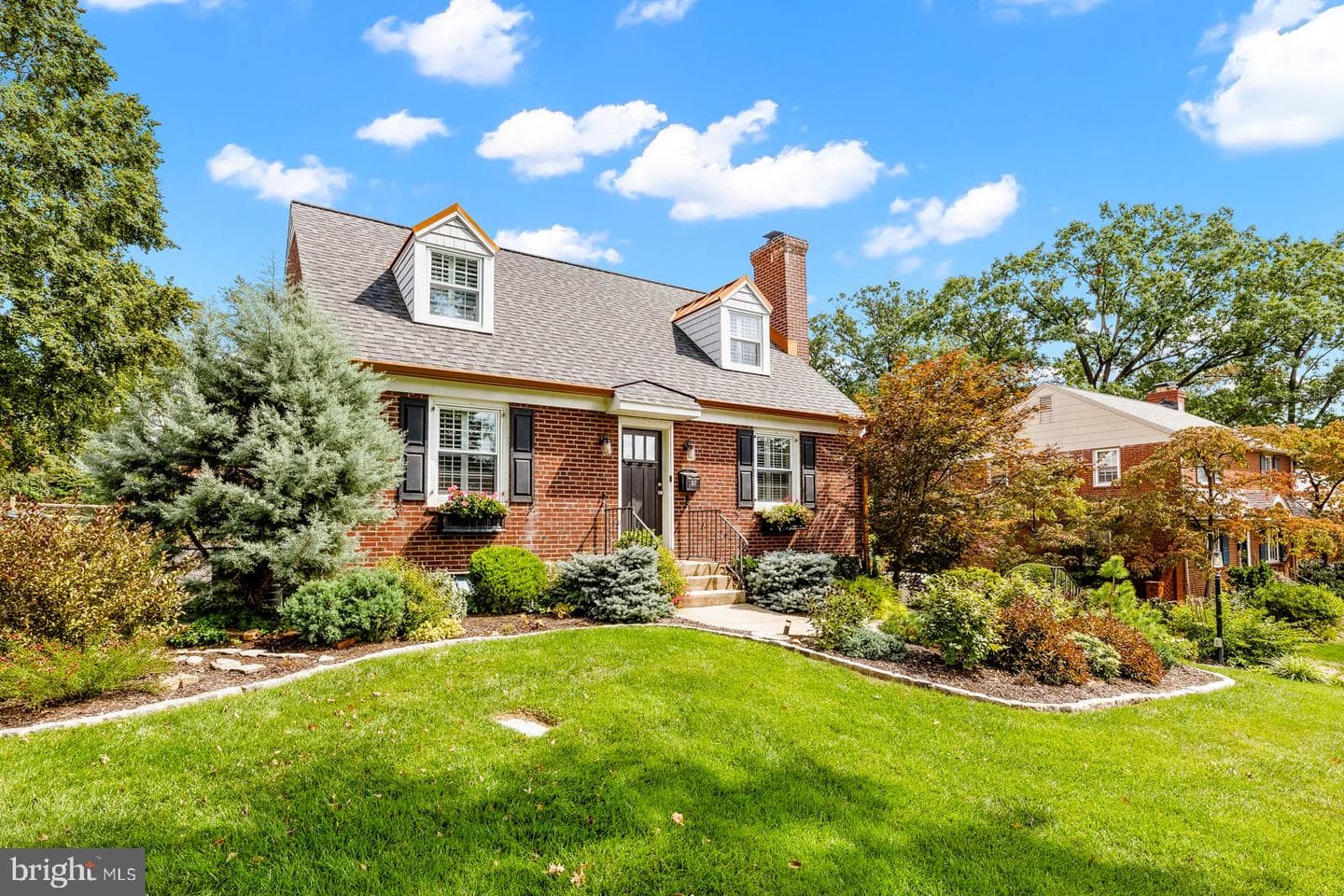 517 Georgian Road photo 2