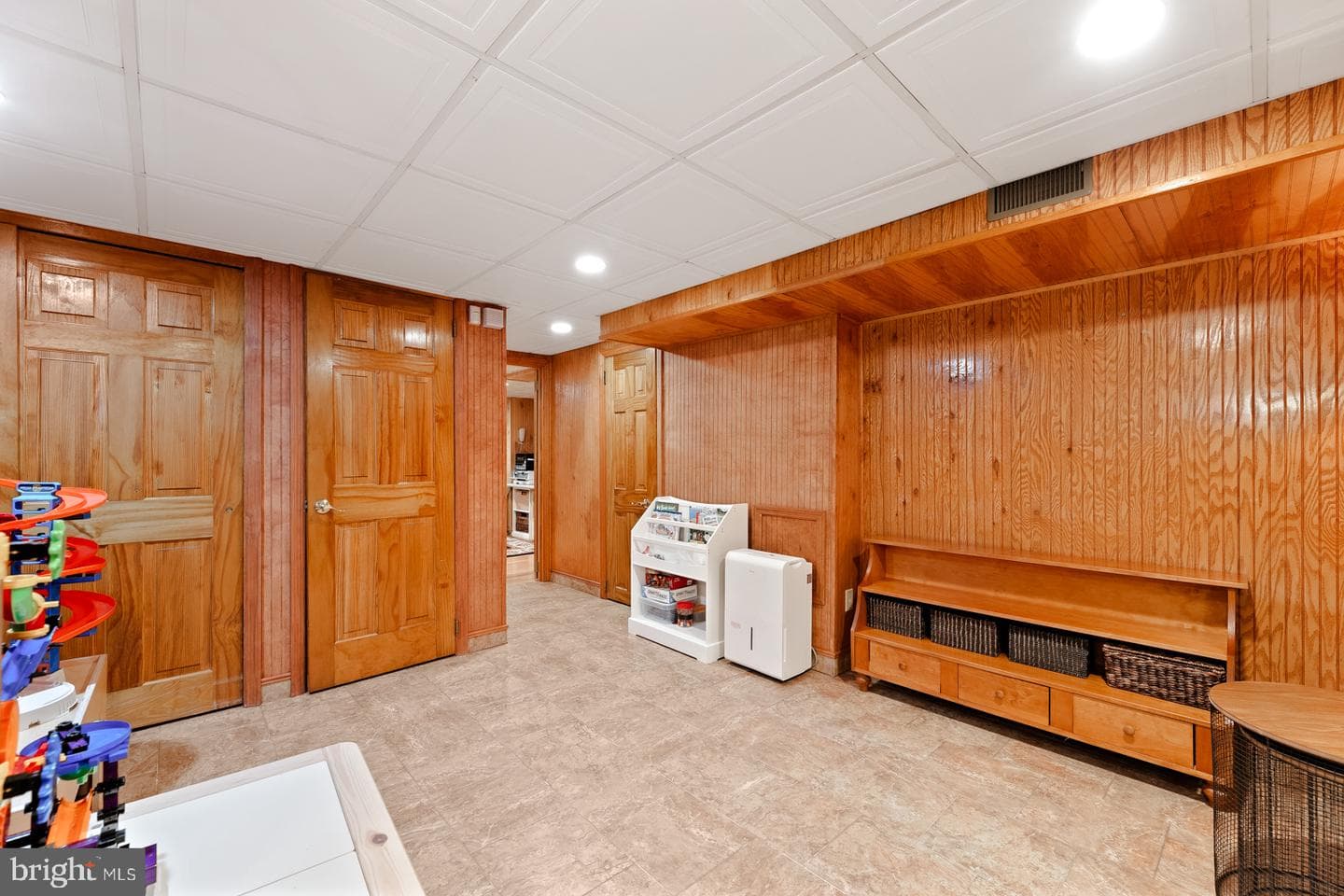 517 Georgian Road photo 46