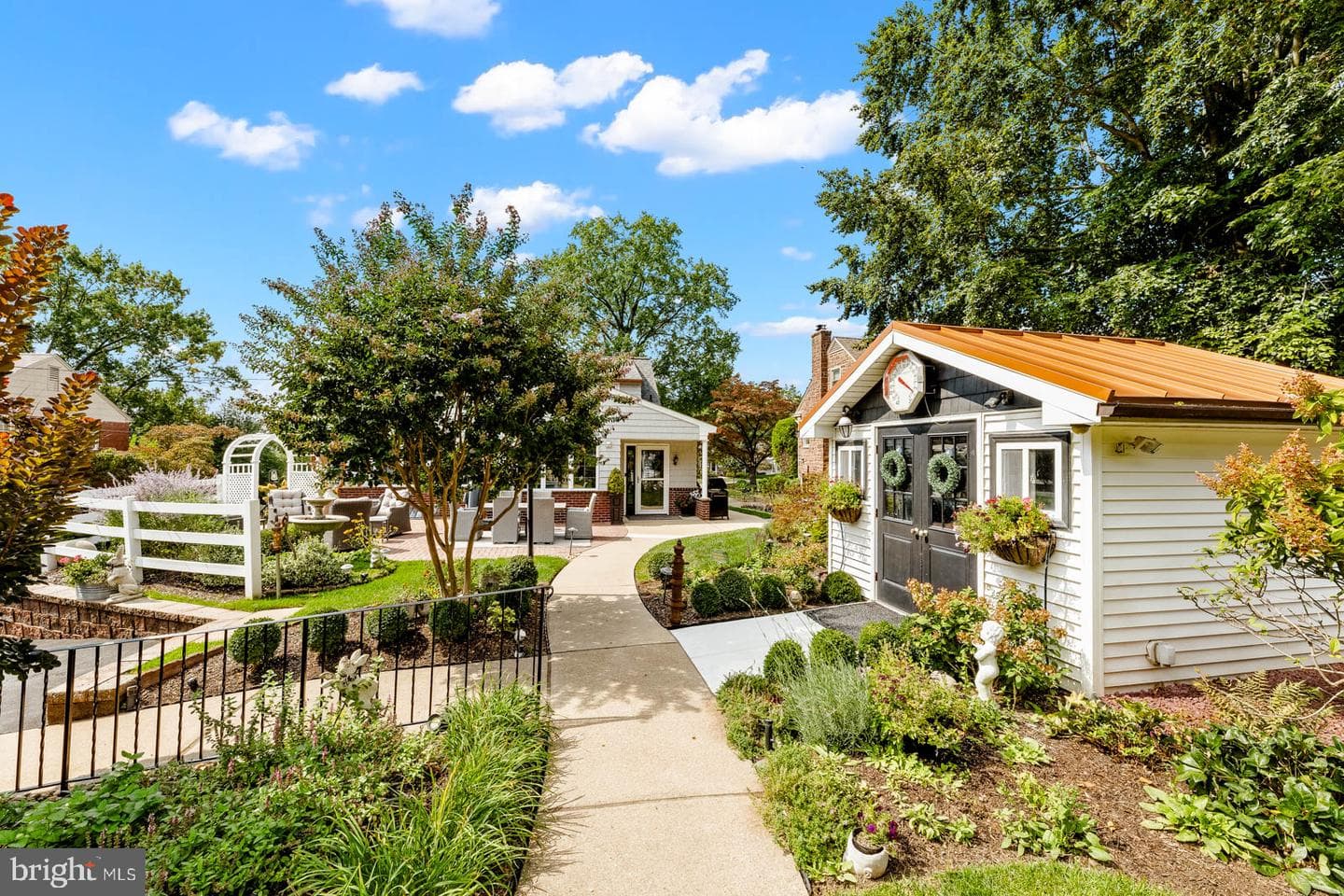 517 Georgian Road photo 57