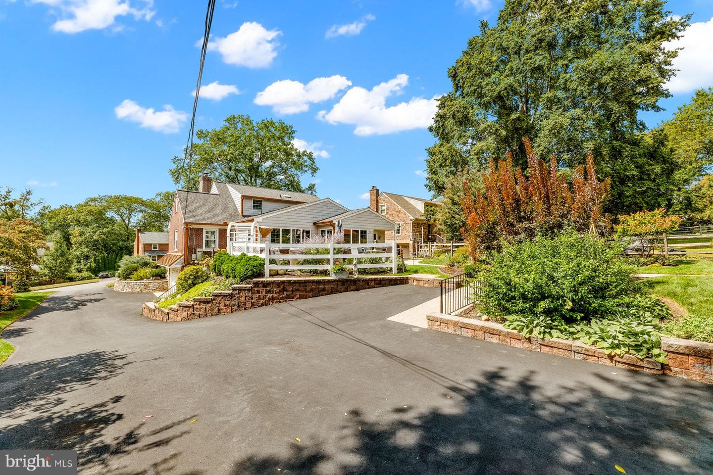 517 Georgian Road photo 73