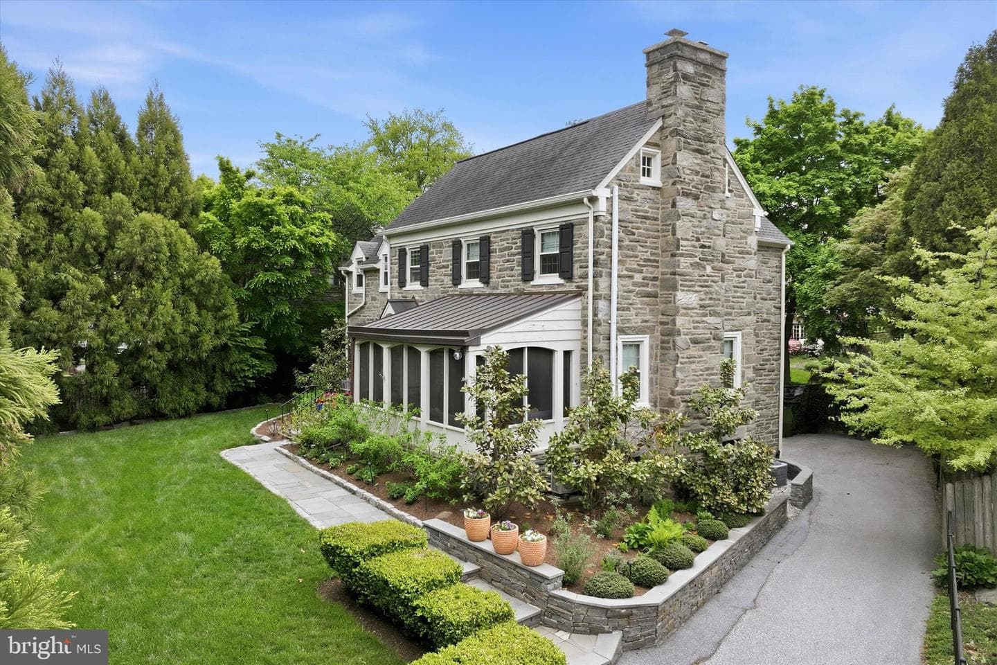 387 Penn Road photo 9