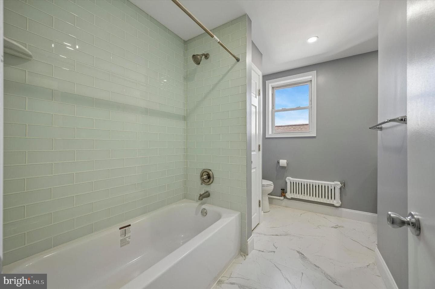133 W 3rd Avenue photo 21