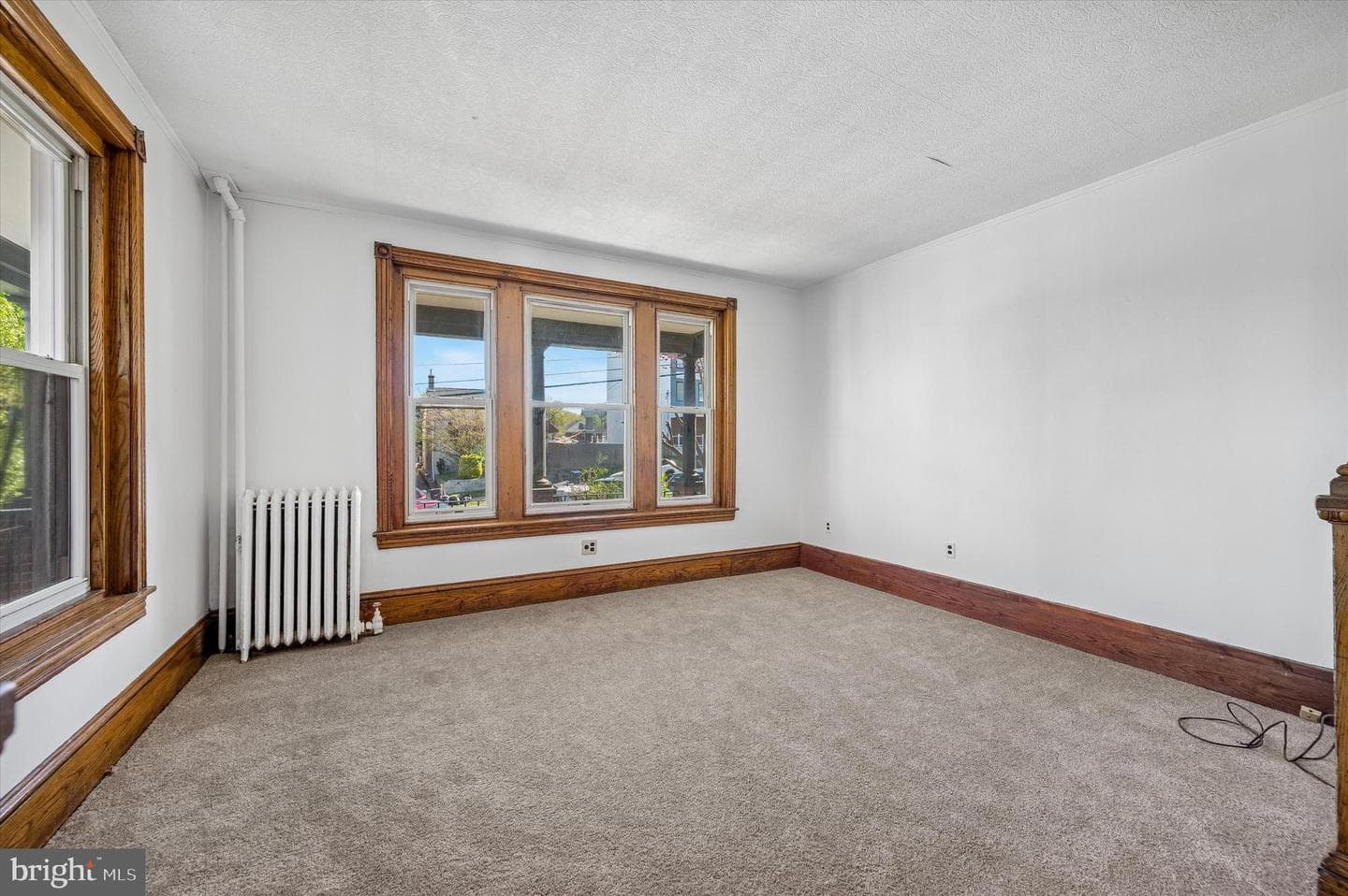 133 W 3rd Avenue photo 5