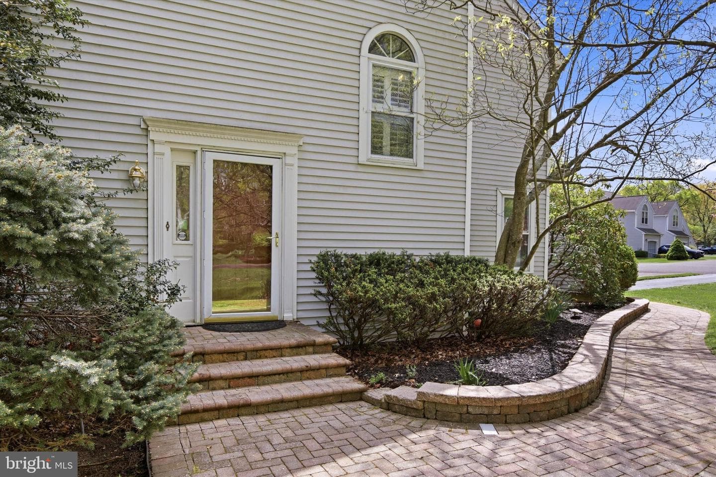 61 Harlow Circle photo 2