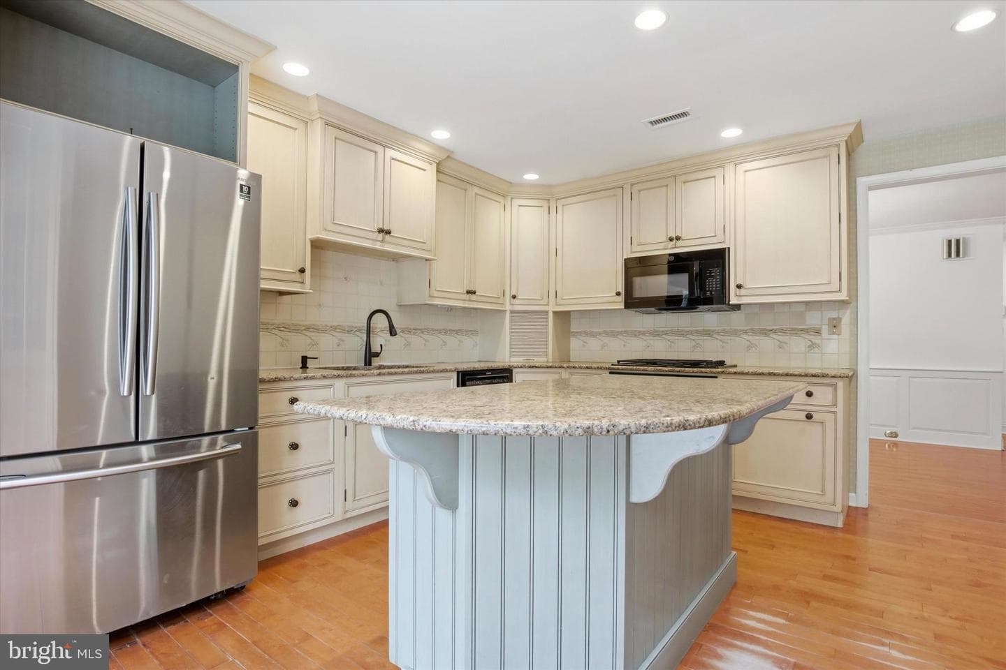 61 Harlow Circle photo 9