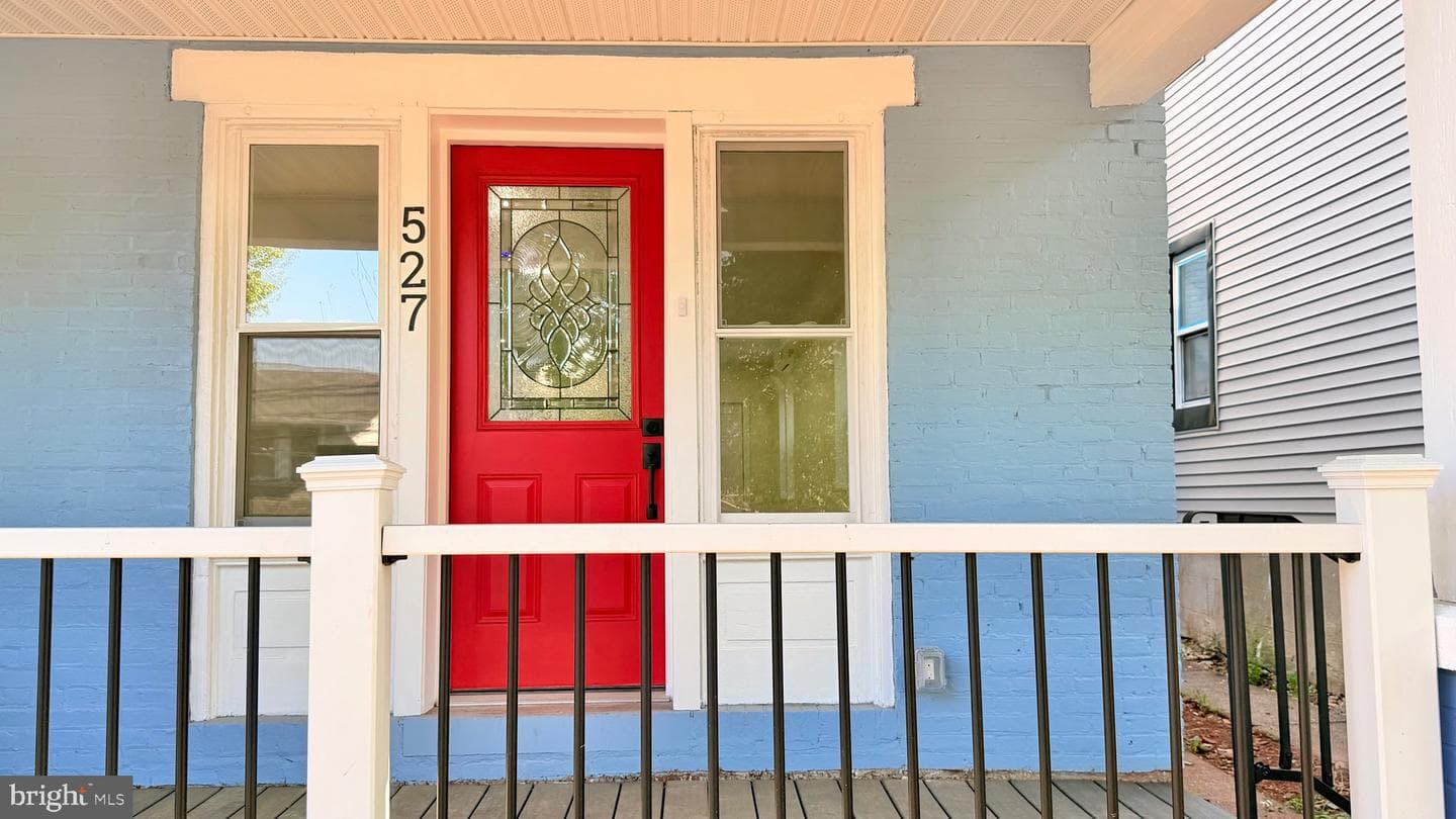 527 Beech Street photo 5