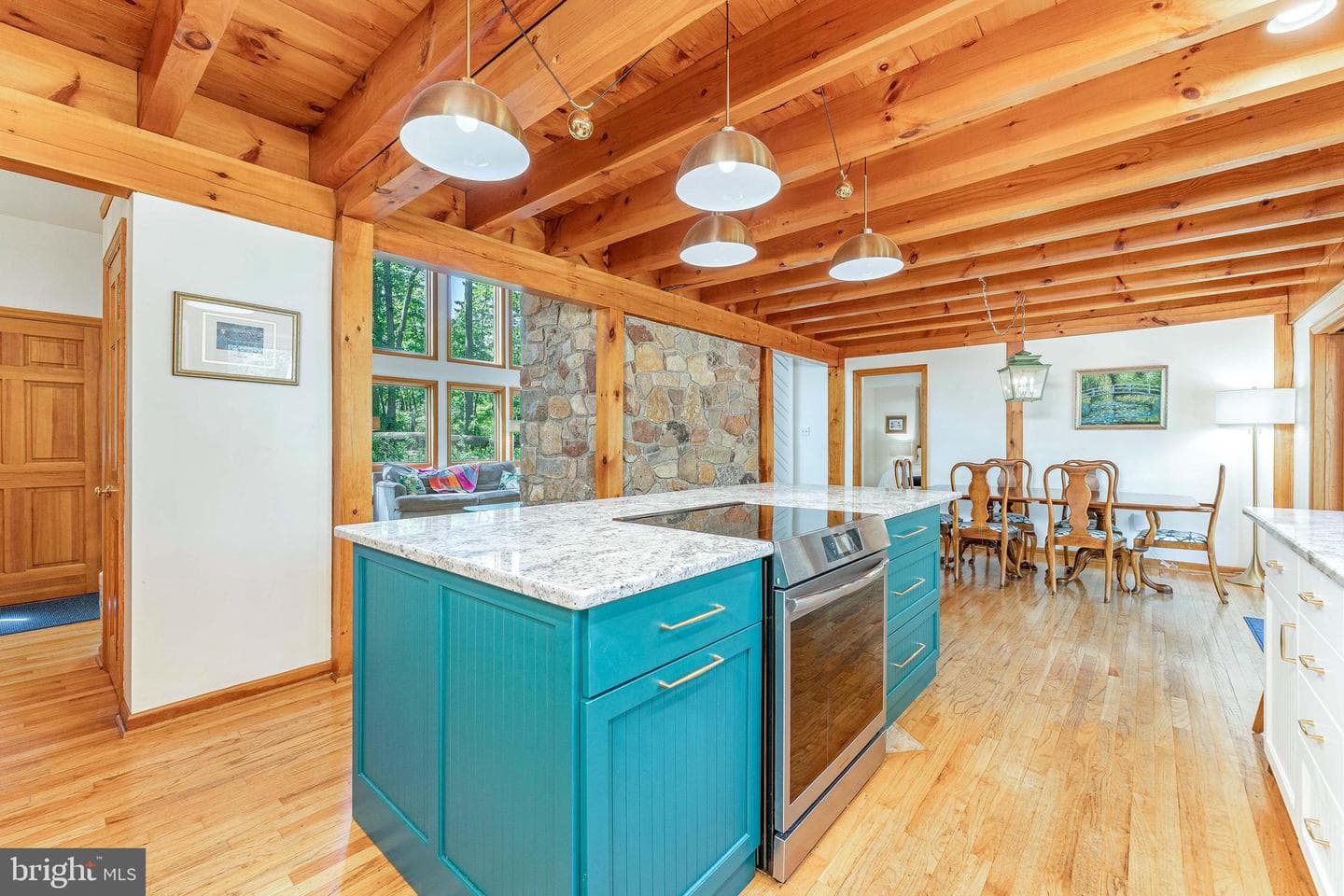 147 Highland Road photo 20