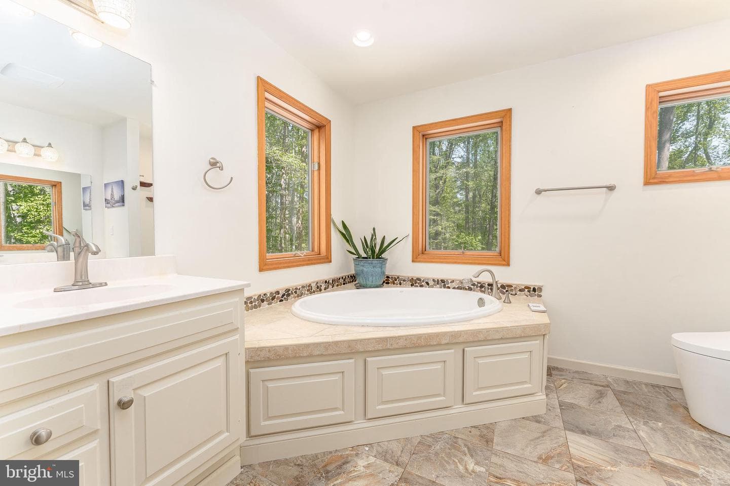 147 Highland Road photo 30