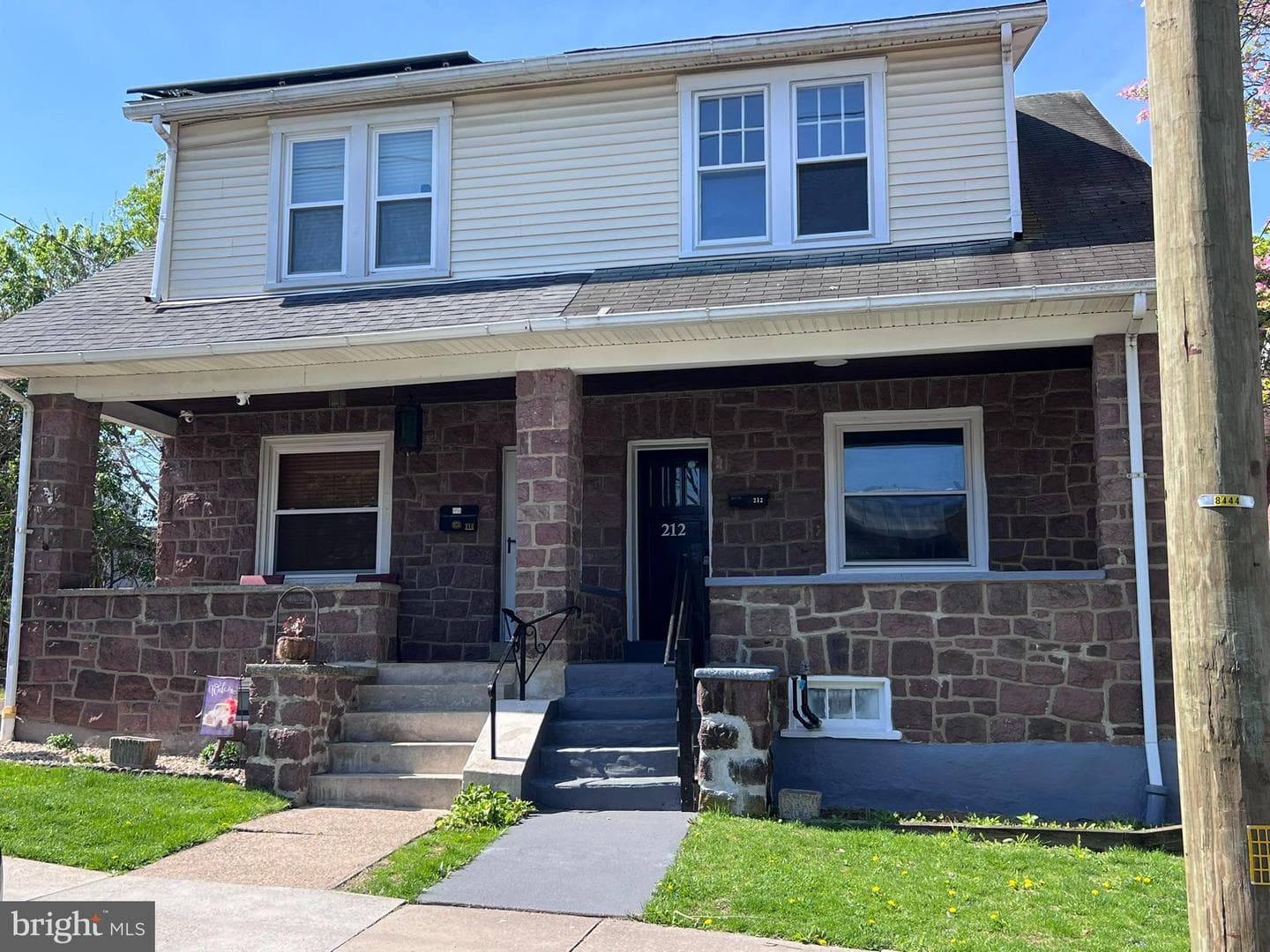 212 East Street photo 4