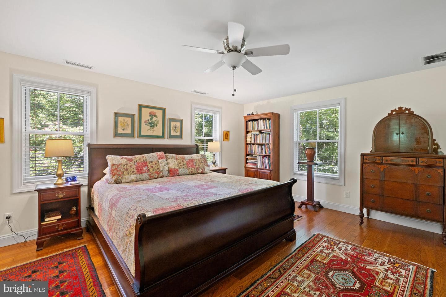 7 Walt Lane photo 17