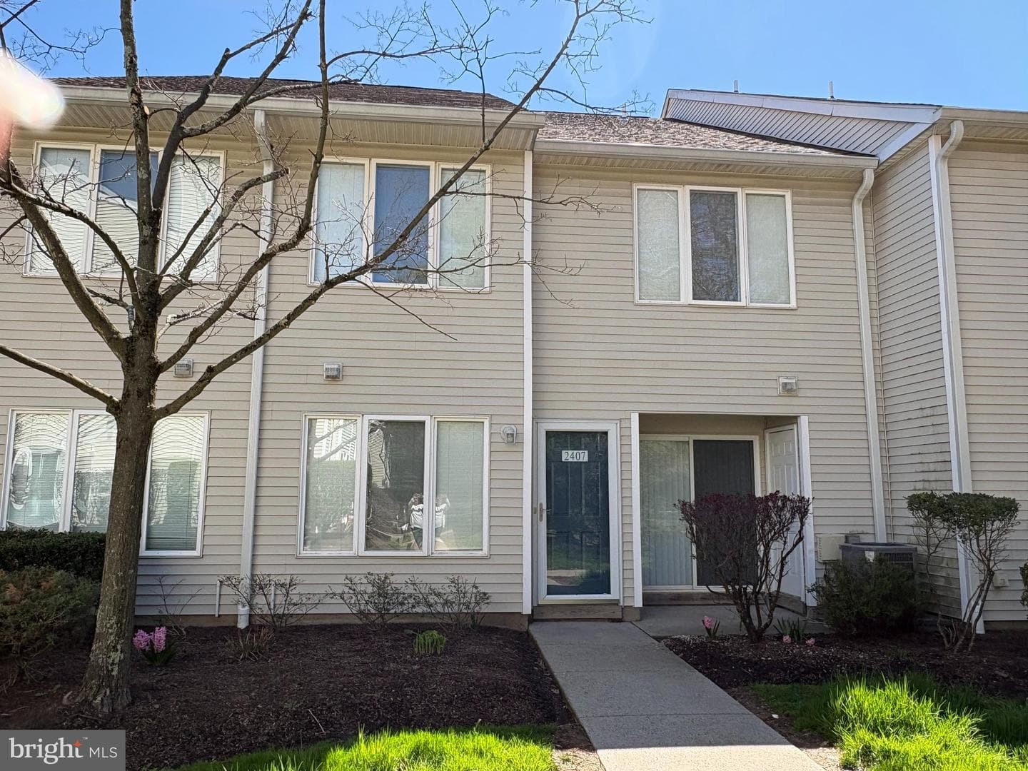 2407 Noras Court #2407