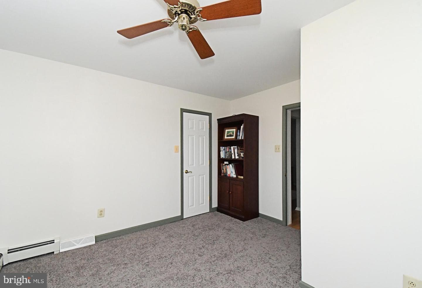 528 Berkley Avenue photo 32