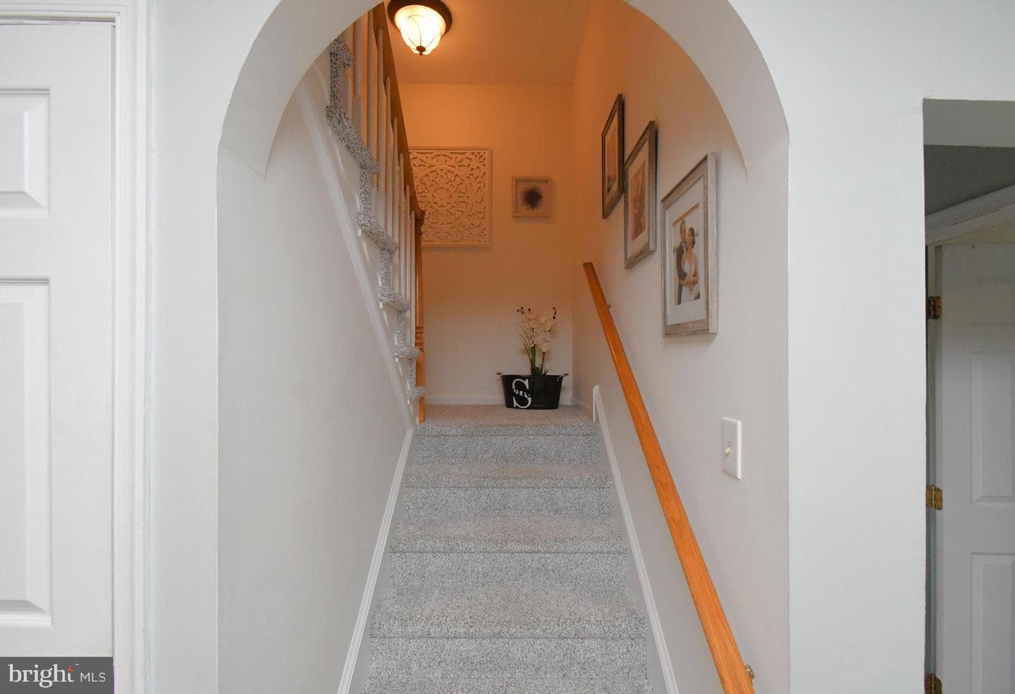 528 Berkley Avenue photo 36