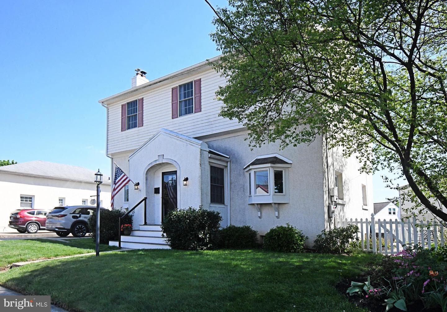 528 Berkley Avenue photo 4