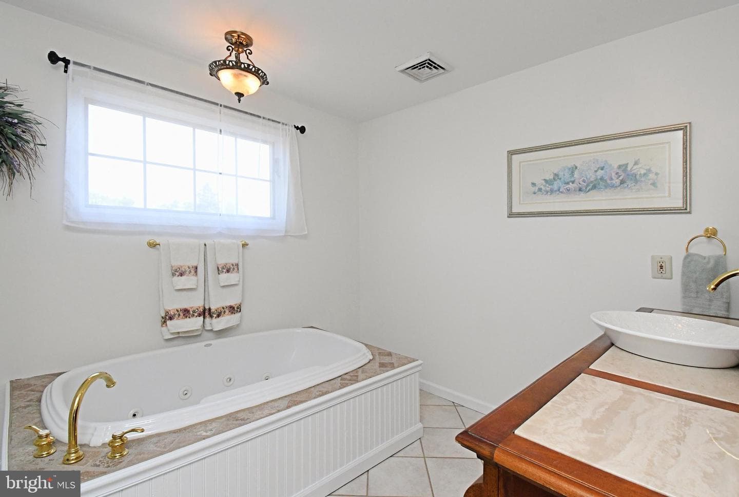 528 Berkley Avenue photo 42