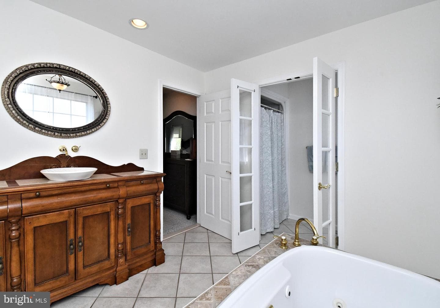528 Berkley Avenue photo 44