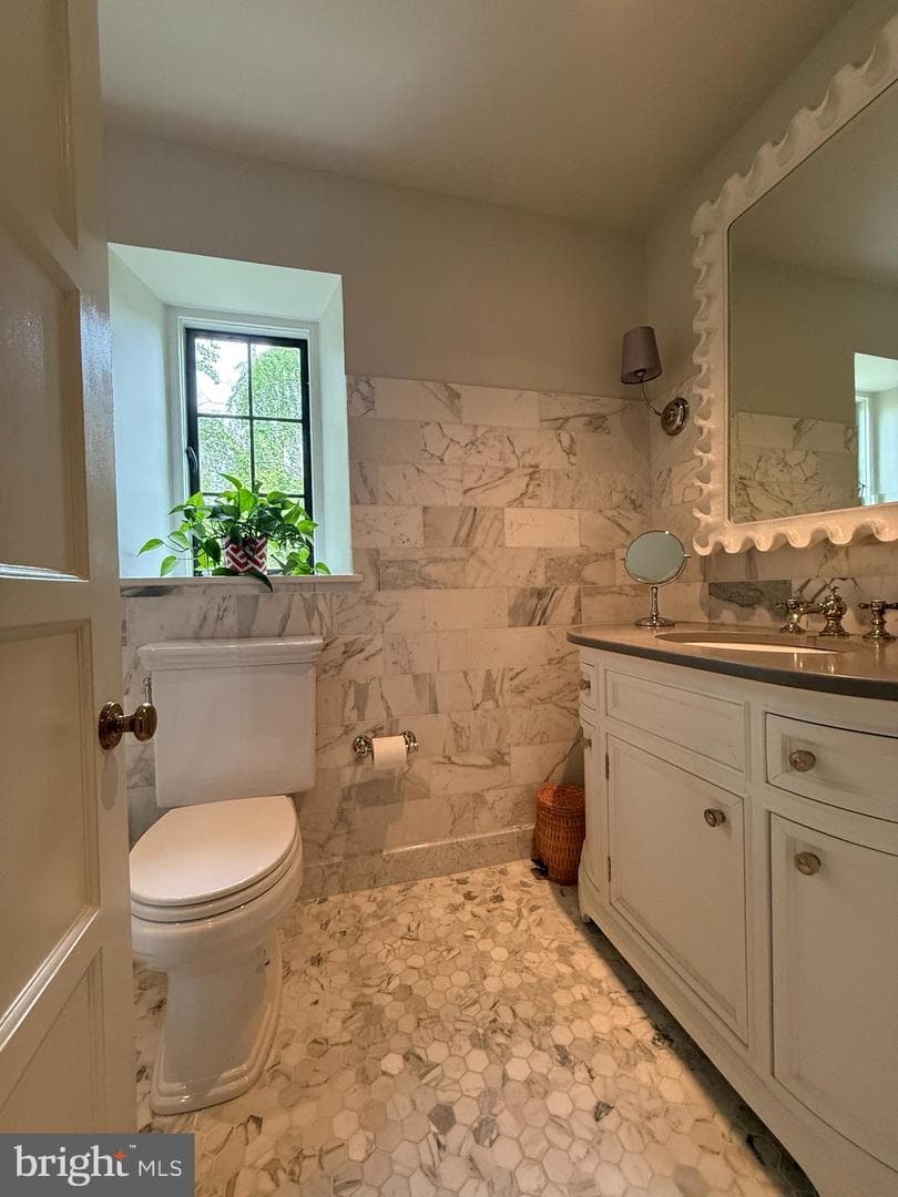 317 Airdale Road photo 25