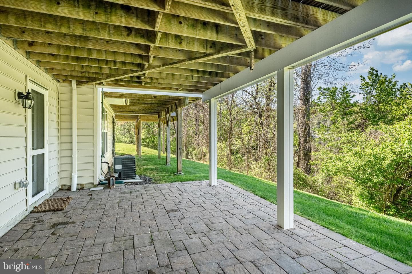 31 Hawkswell Circle photo 40