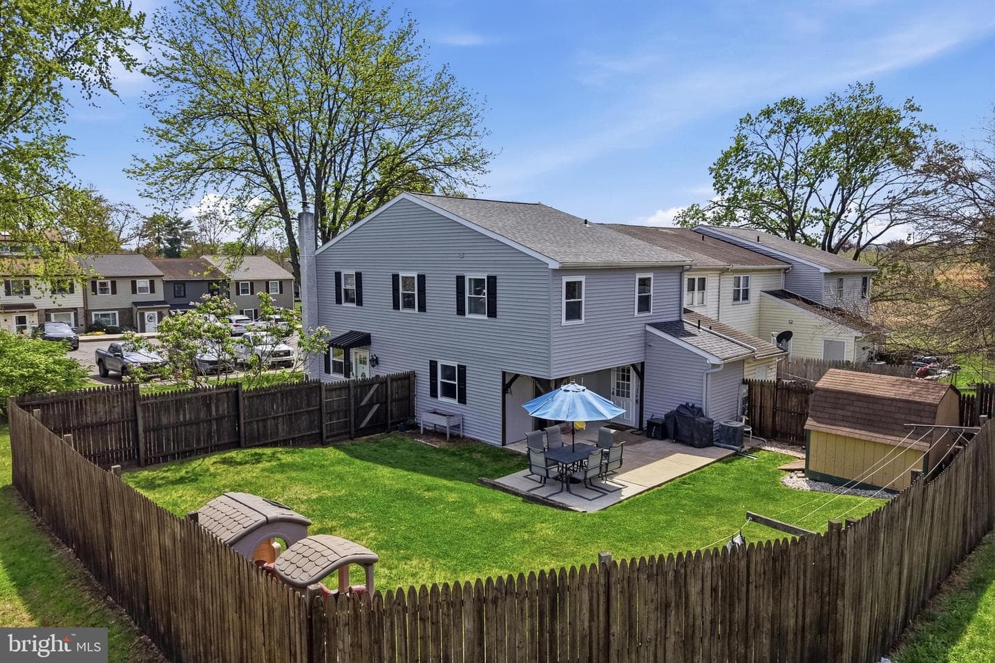 711 Hamilton Road photo 29