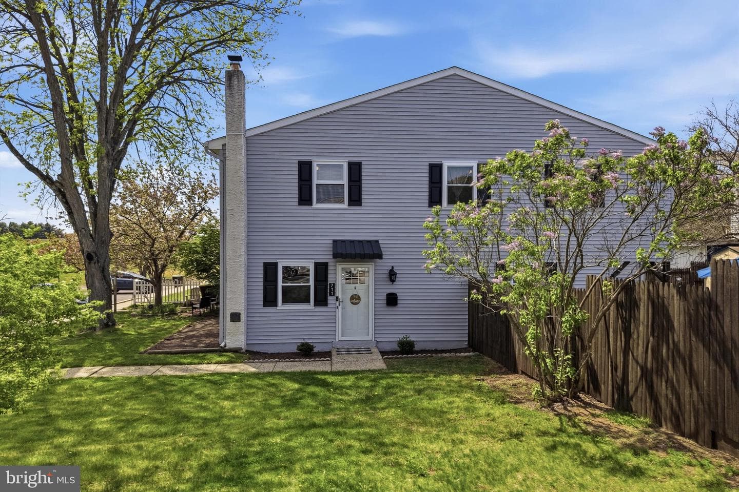 711 Hamilton Road photo 4
