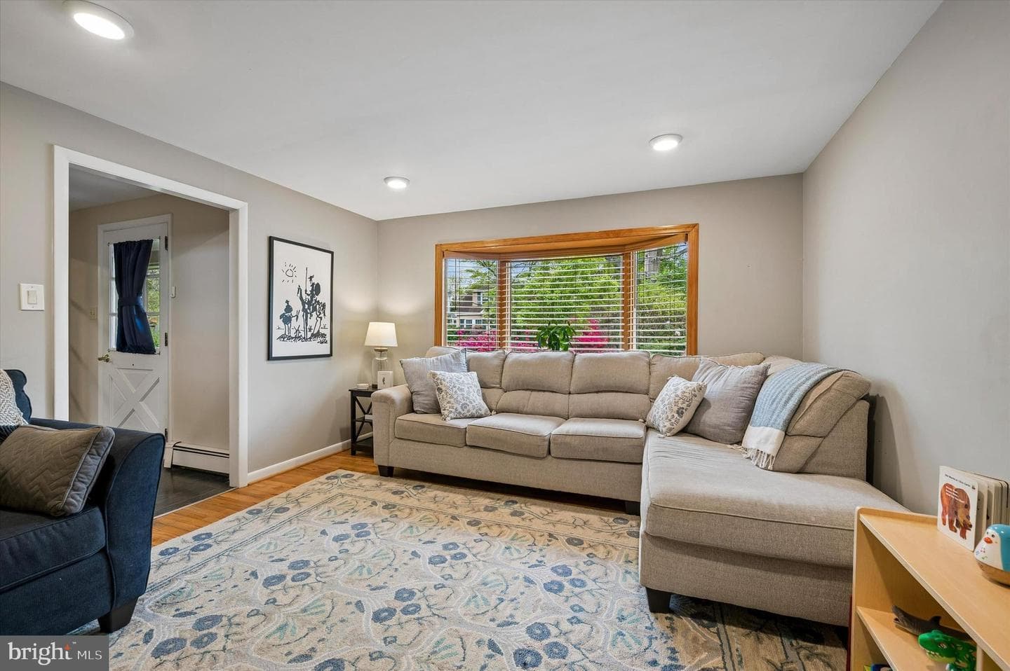 323 S 5th Street photo 6