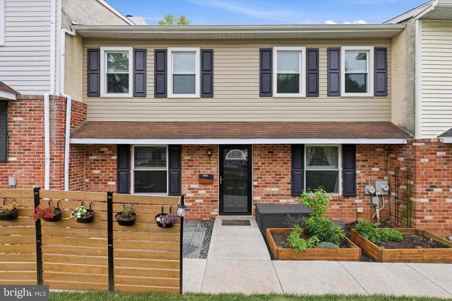 1103 Whitpain Hills