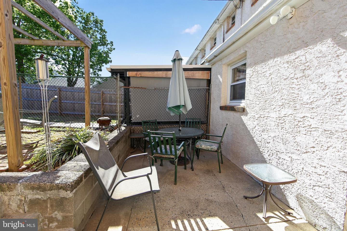 132 E 3rd Avenue photo 29