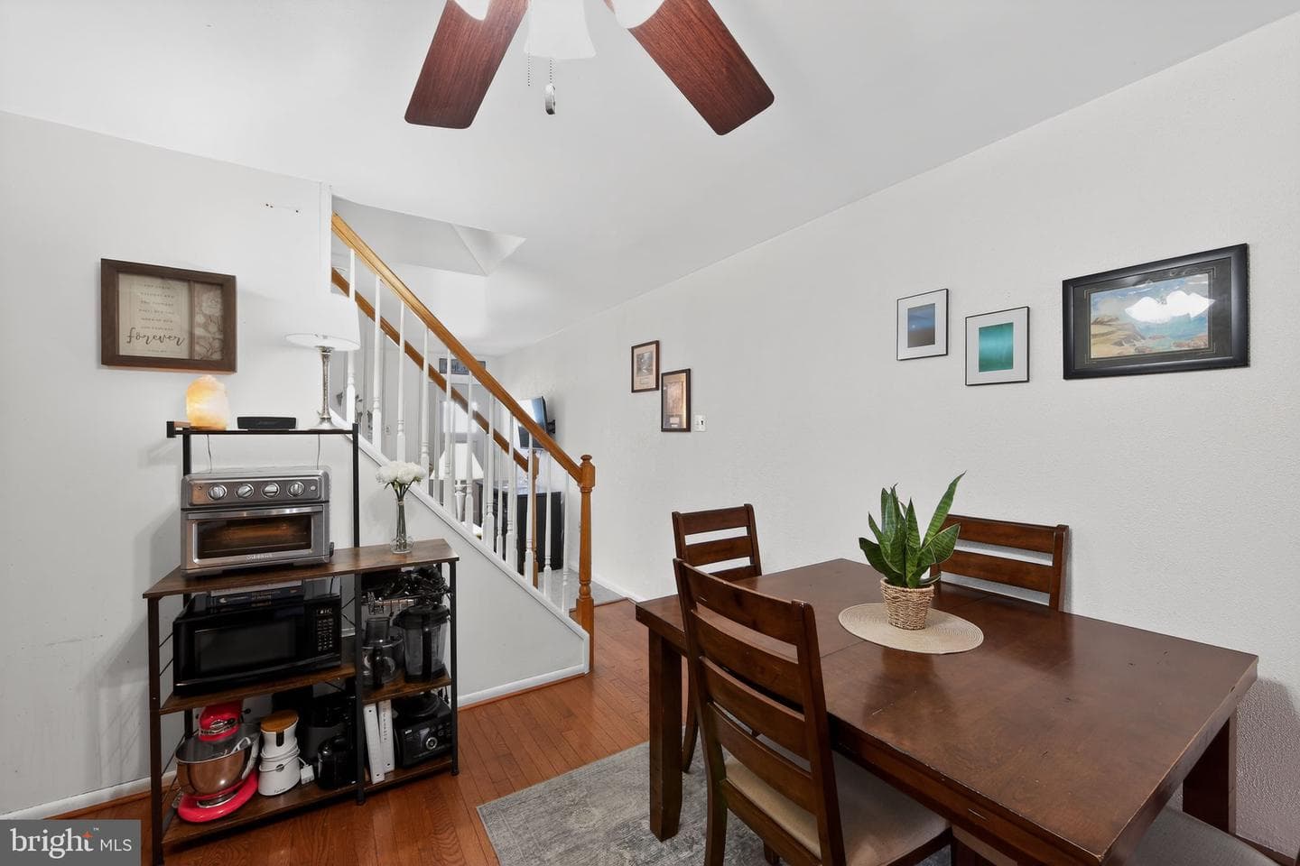 132 E 3rd Avenue photo 4