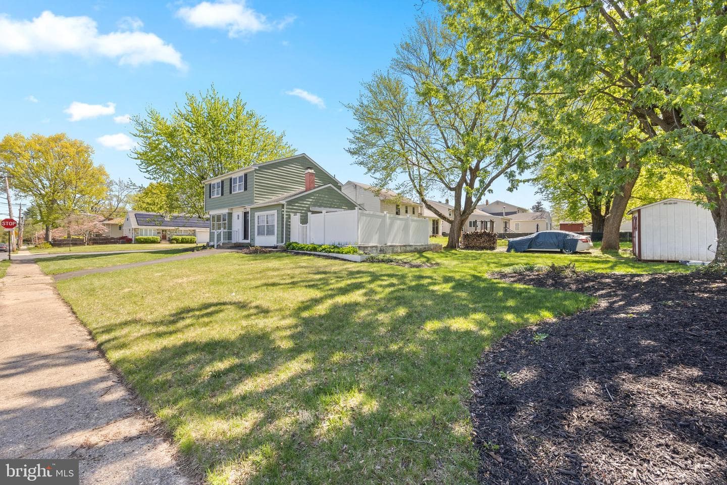 323 Edgewood Avenue photo 3