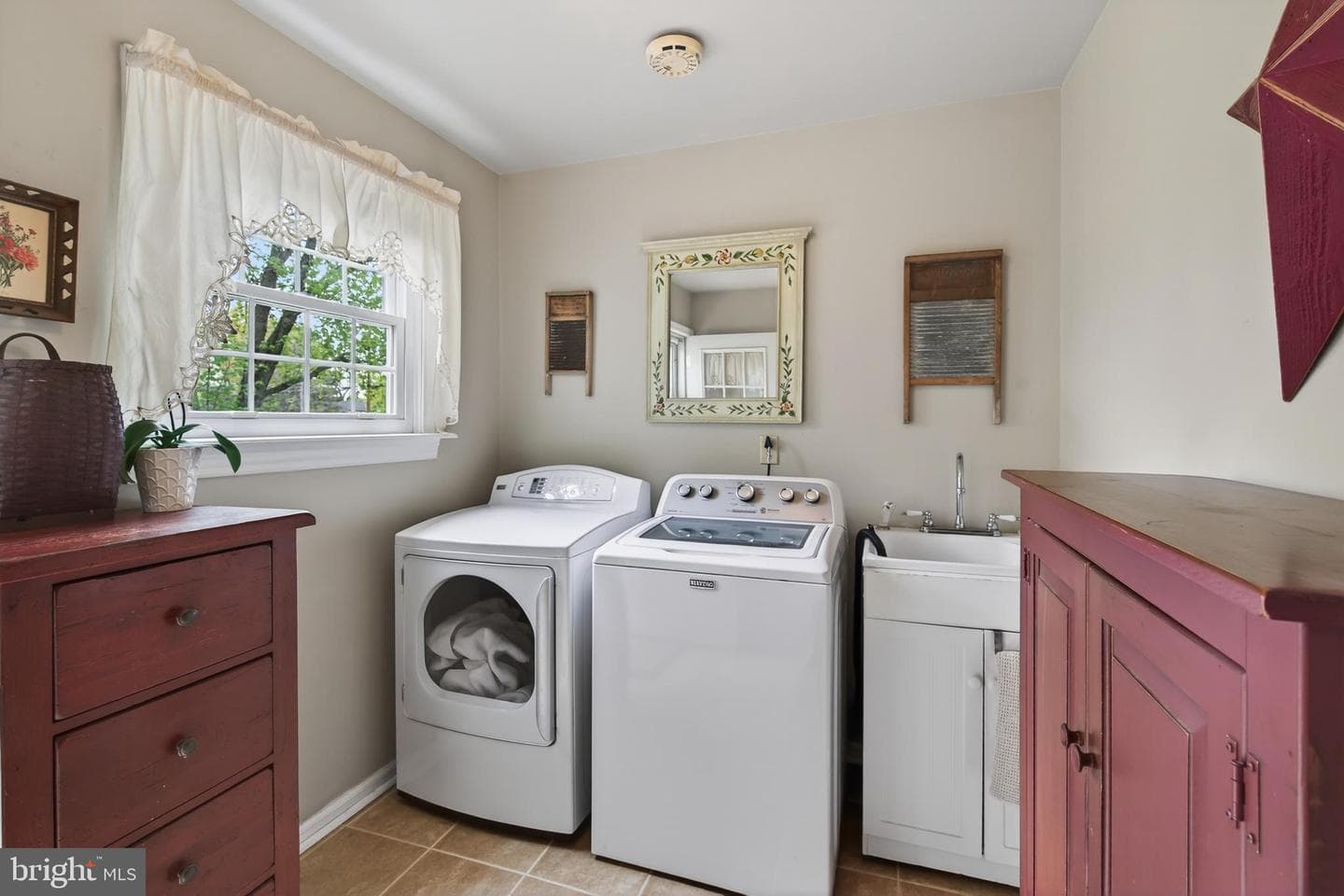 3023 Taft Road photo 26